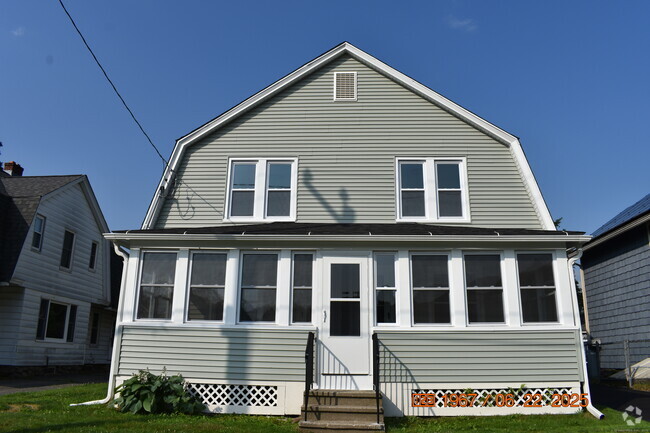 Building Photo - 43 Highland Ave Rental