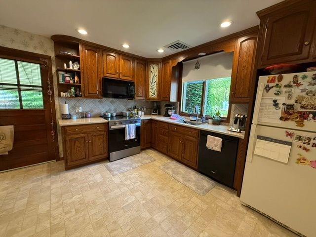 Photo - 20 Gainsboro Ln
