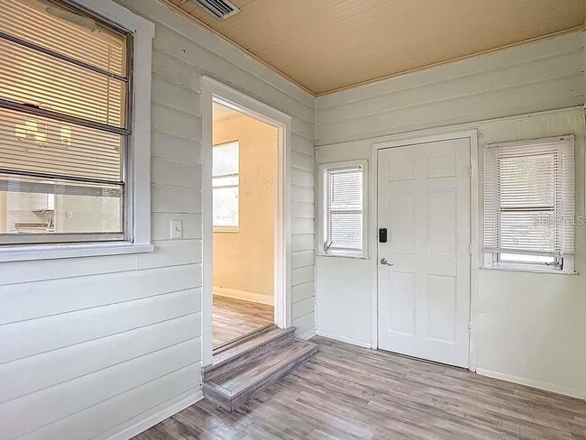 Photo - 1008 E 24th Ave