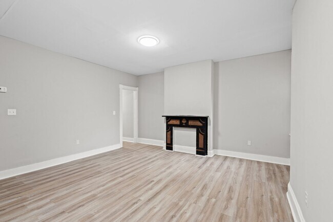 Photo - 1528 McCulloh St Unit 1528 McCulloh -  2_BT