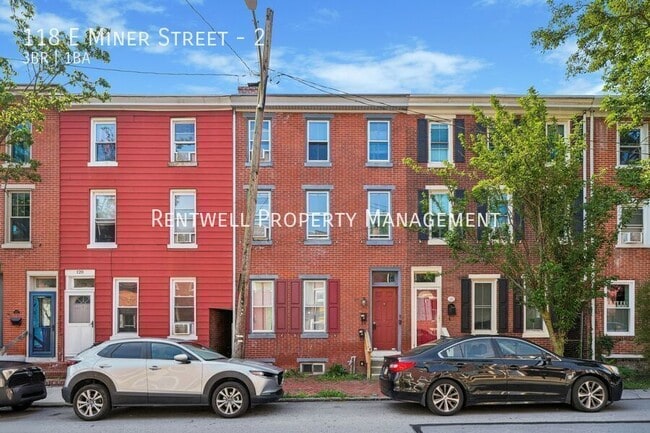 Building Photo - 118 E Miner St Unit 2