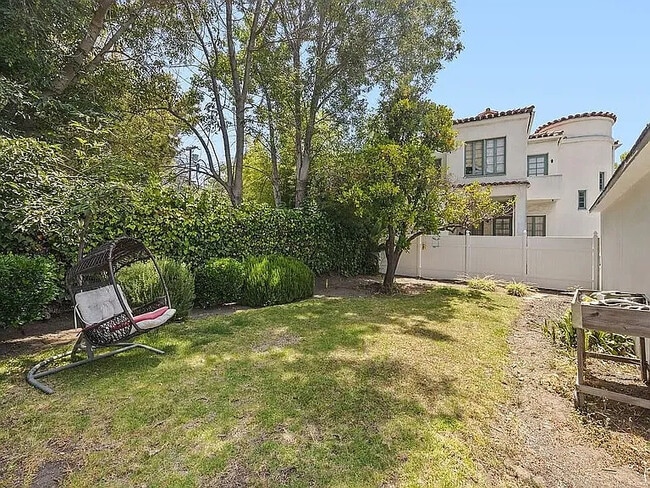 Photo - 12192 W Sunset Blvd Unit 12192