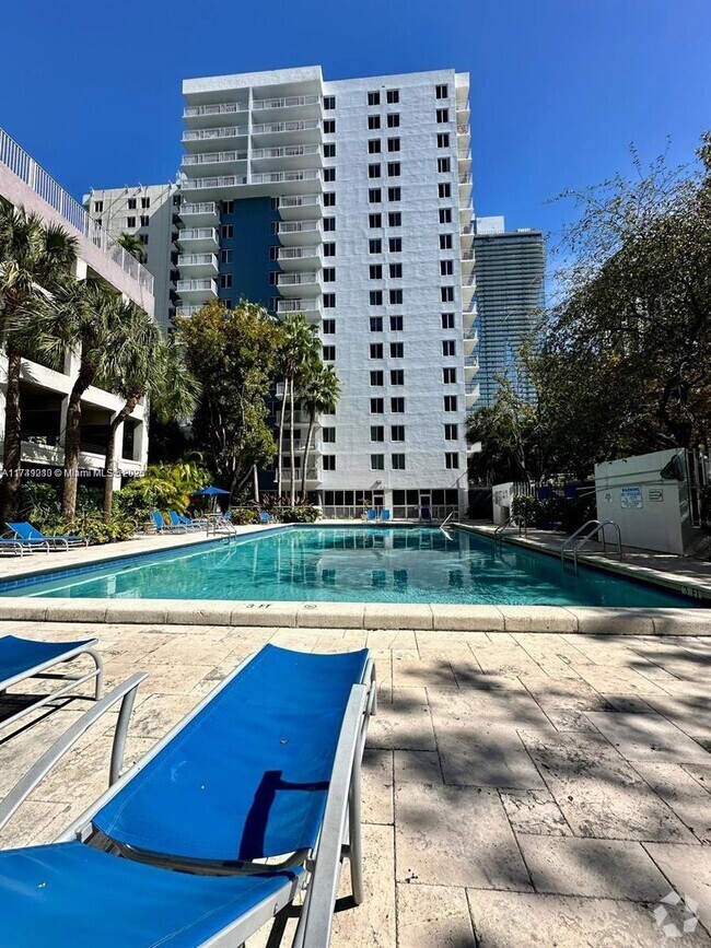 Building Photo - 800 N Miami Ave Unit E-309 Rental