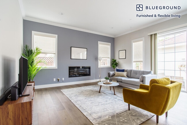 Photo - 263 E Hedding St