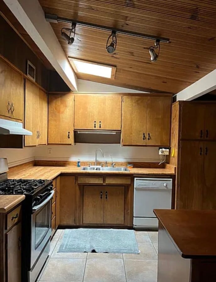 Photo - 711 Agnes Dr