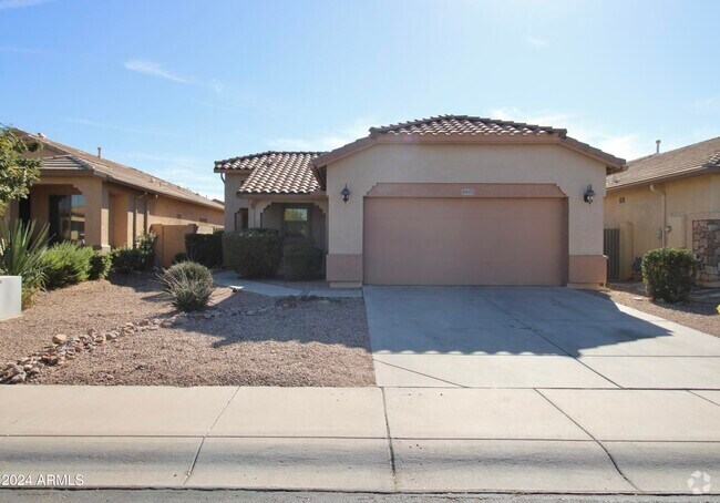 Building Photo - 45071 Yucca Ln Rental