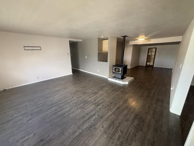 Photo - 183 N Cammann St