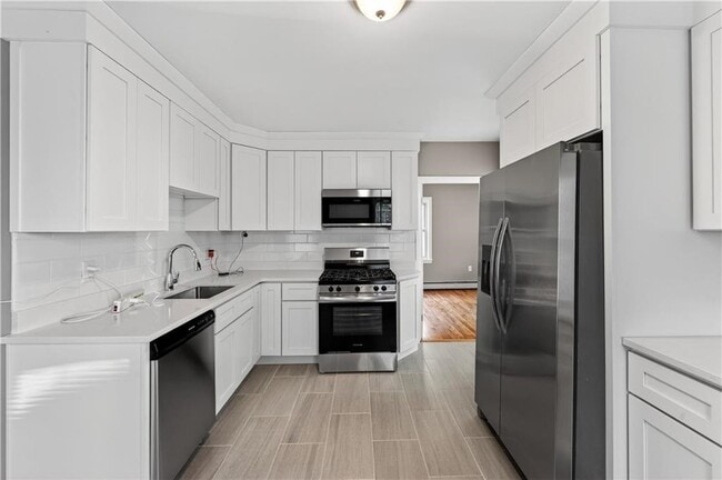 Photo - 55 Warren St Unit Apt 1