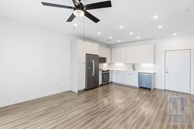 4802 S Congress Ave Unit 514