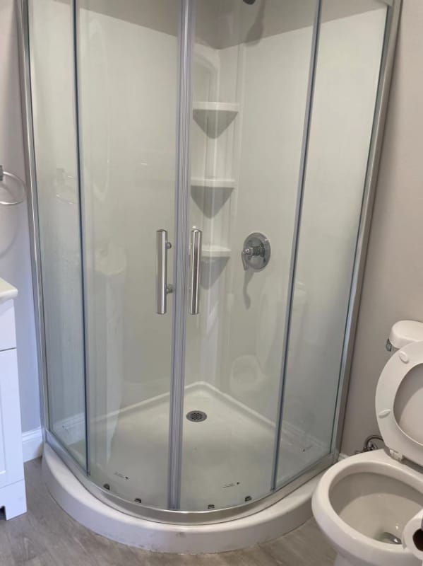 Photo - 570 Charmingdale Rd