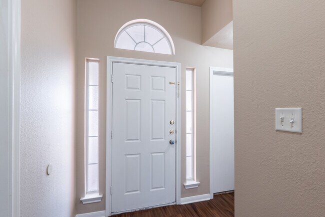 Photo - 3512 Wild Plum St