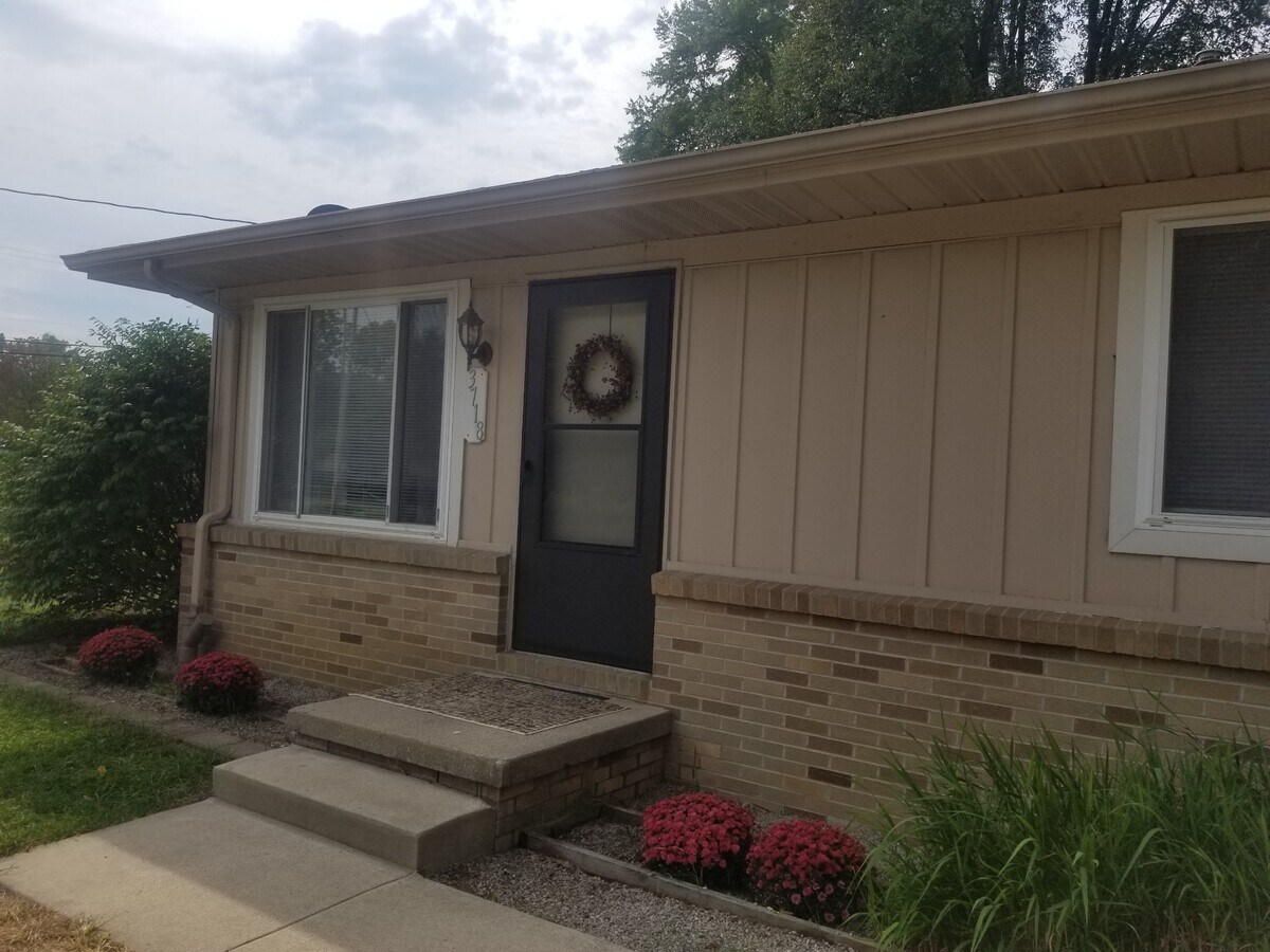 Photo - 3718 W Temperance Rd Townhome