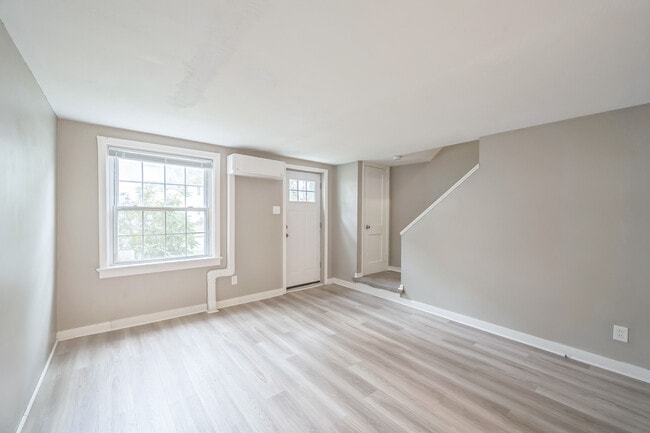 Photo - 144 Sunrise Dr