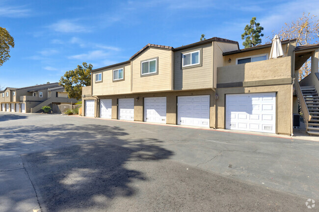 Building Photo - 5004 Los Morros Way Rental