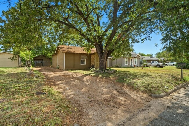 Photo - 1125 Pecan St