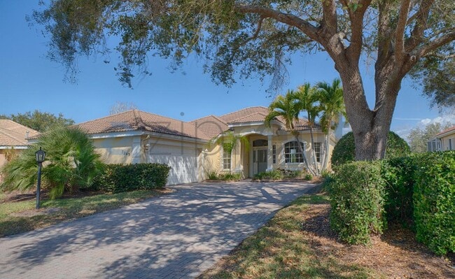 Photo - 7243 Brambury Ct