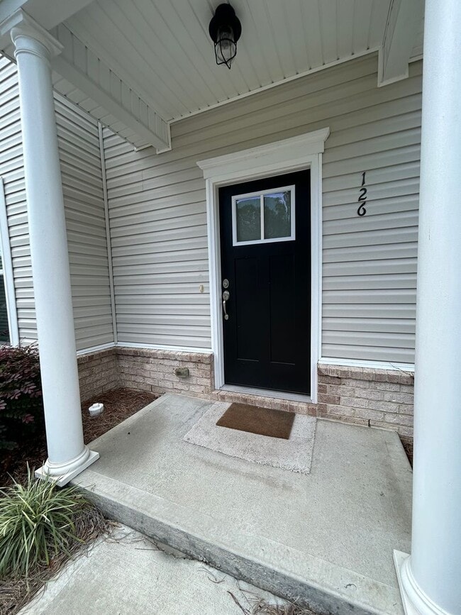 Photo - 3 Bedroom/ 2.5 Bathroom Berwick area in Sa...