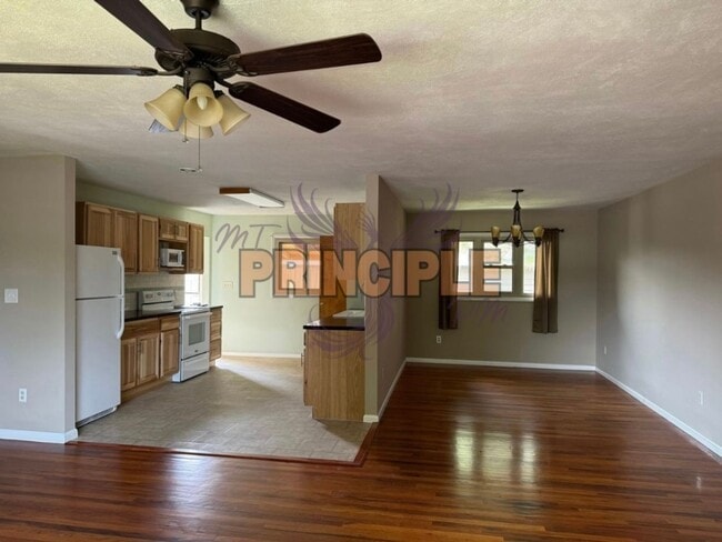Photo - Updated 3 Bedroom House in a Family Friendly Neighborhood
