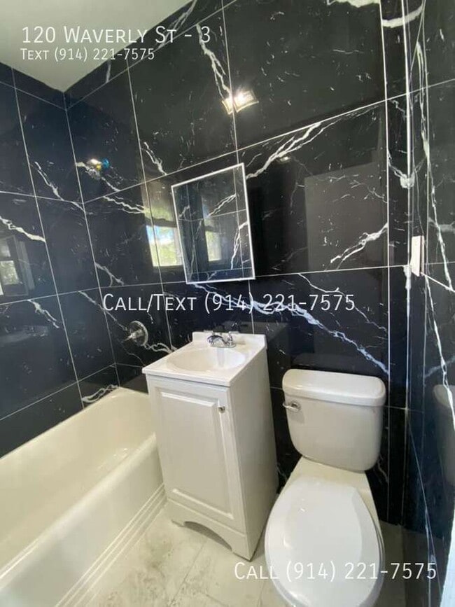 Photo - 120 Waverly St Unit 3