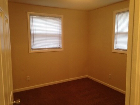 Photo - 5435 Amazon Ave