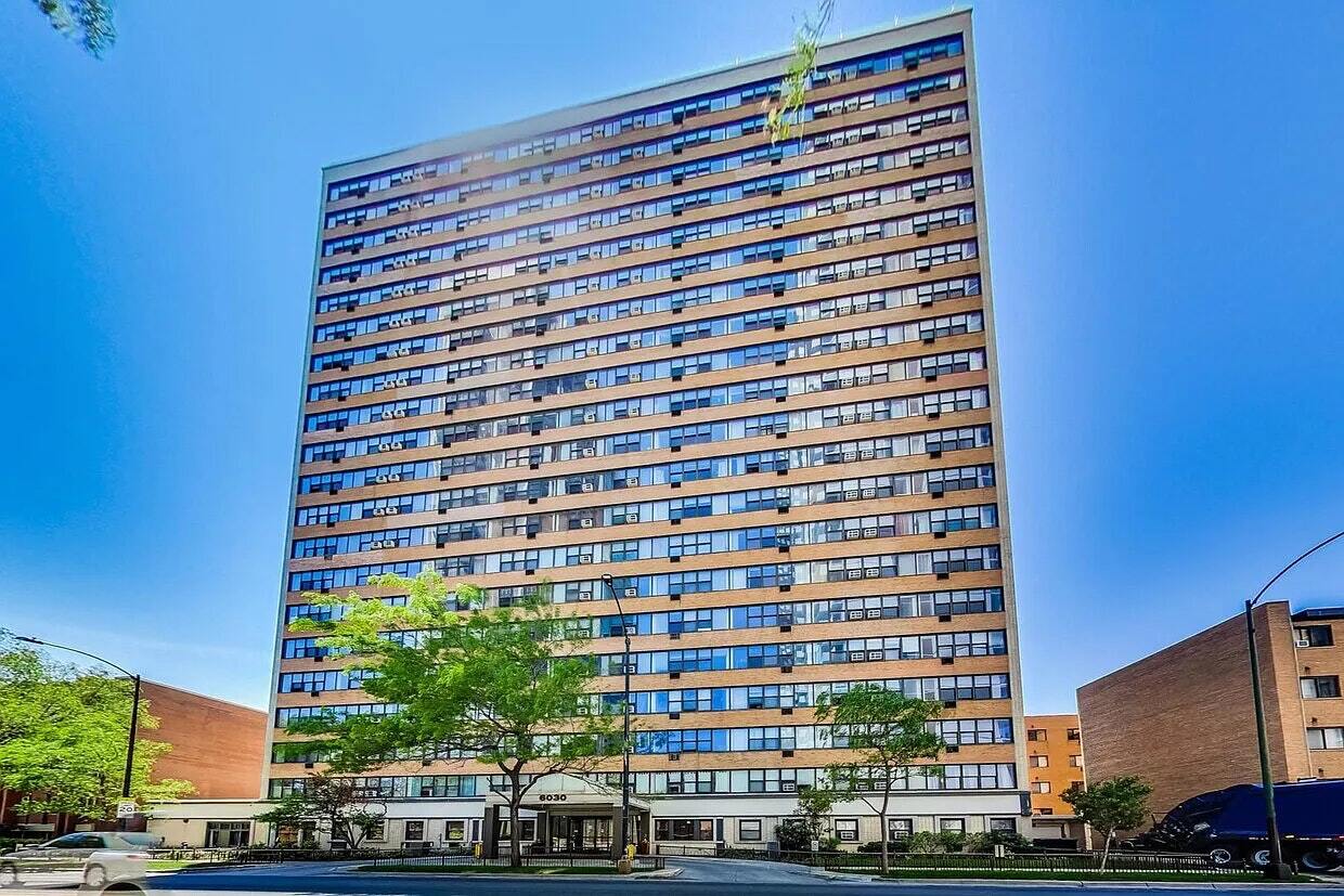 Photo - 6030 N Sheridan Rd Unidad 1003 Rental
