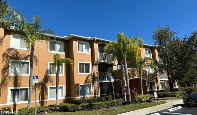 Building Photo - 1875 Florida Club Dr Unit 7309