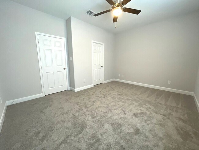 Photo - 1313 Ellington St Unit A