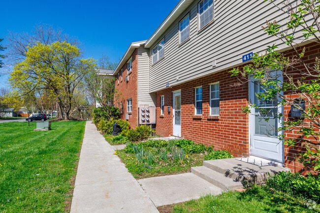 Lawrence Terrace
