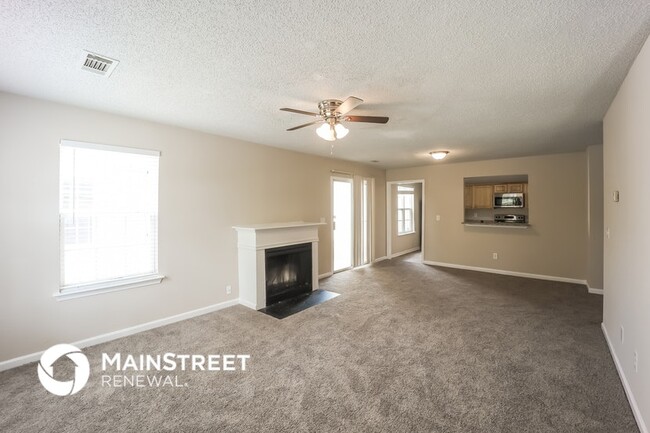 Photo - 6117 Hickory Ln Dr