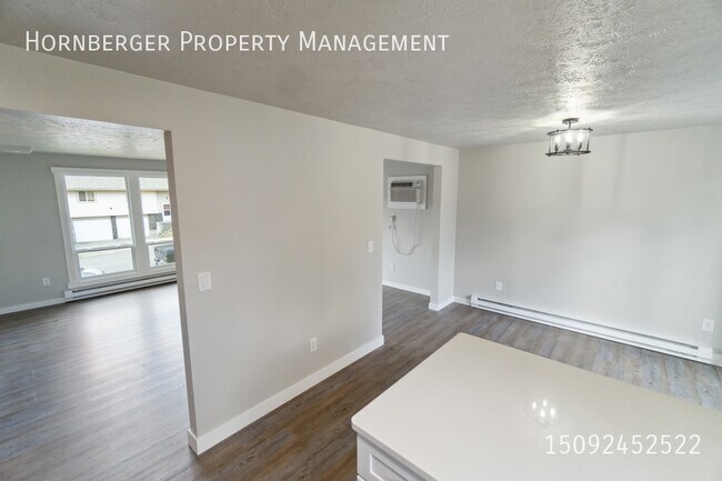 Photo - 3915 S Johnson St Unidad 3915