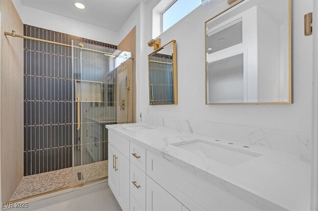 Photo - 2652 Youngdale Dr