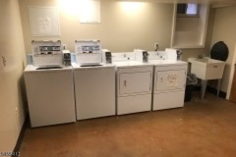 Photo - 1 Hanford Pl Unit 1