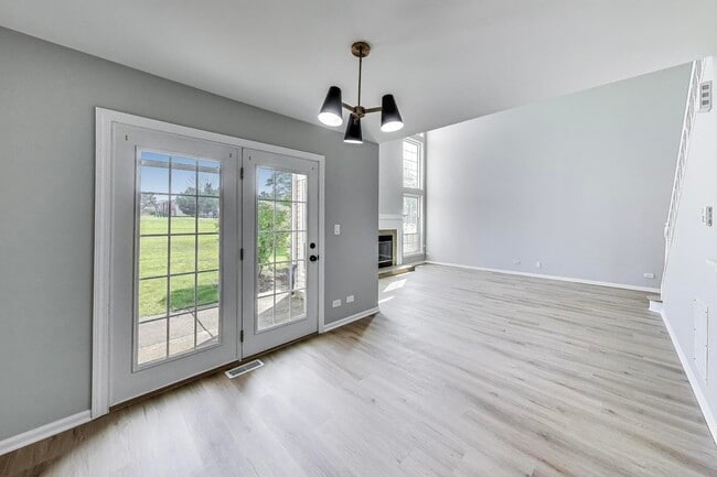2105 Glasgow Ct