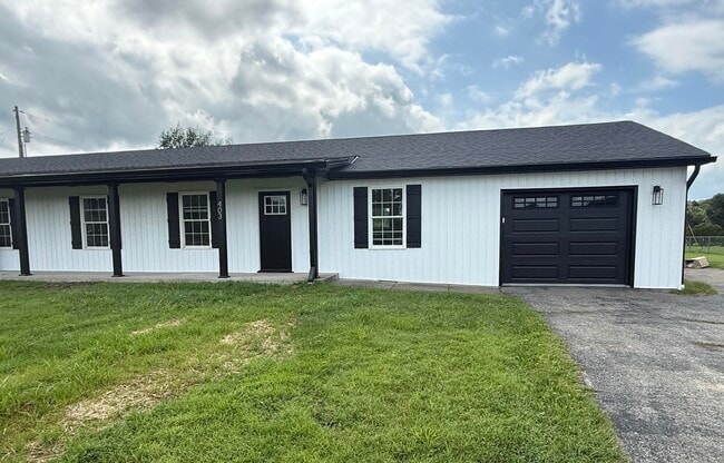 Building Photo - 403 Opossum Kingdom Rd