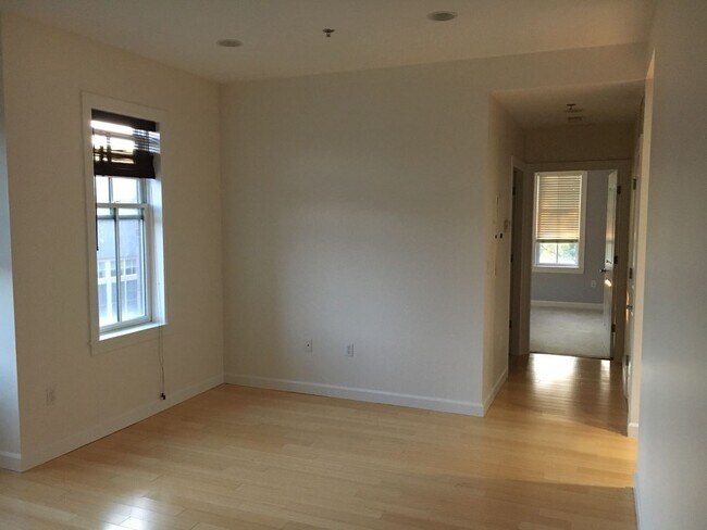 Photo - 163 Chestnut Hill Ave Unit 202