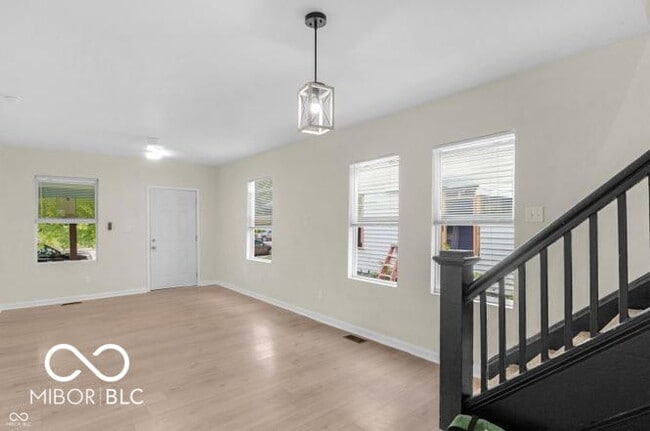 Photo - 2235 Doctor M.L.K. Jr St