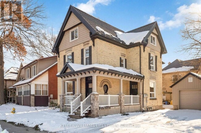Photo - 79 Beaconsfield Ave Unit 2
