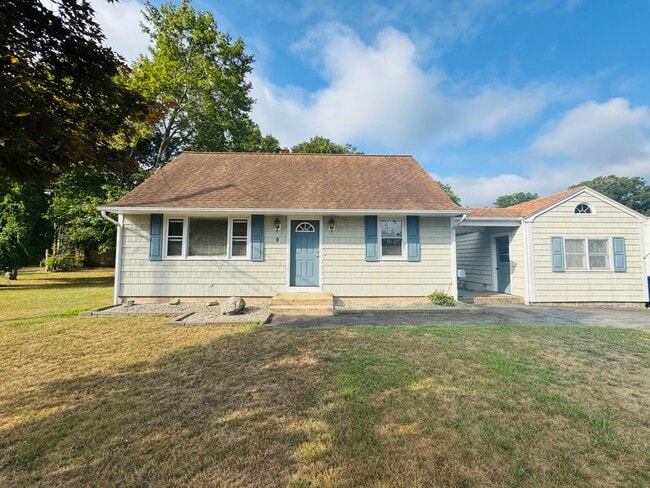 Building Photo - 9 Edgewood Ave Rental