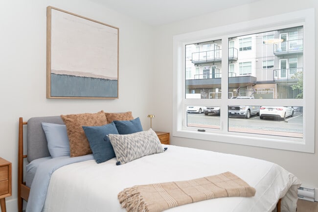 Photo - Woodland Place