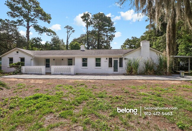 Building Photo - 1519 Wilmington Island Rd