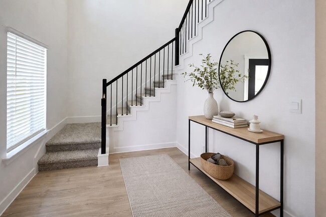 Photo - 30635 Windermere Peaks Ln