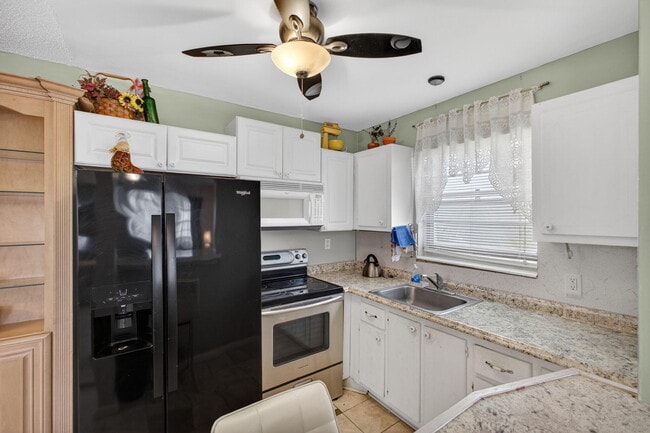 Photo - 157 Camden G