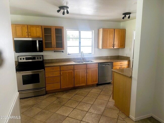 Photo - 4238 E Pinchot Ave