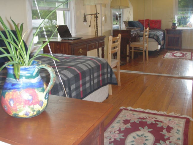 Photo - 13 Merklin Ave Apartamento Unidad Merklin F F W