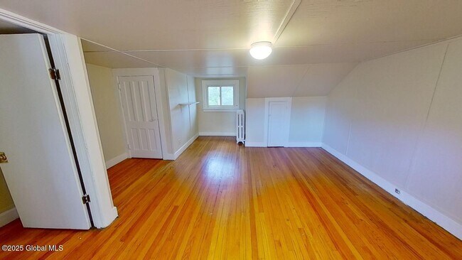 Photo - 568 Park Ave Unit Apt 2