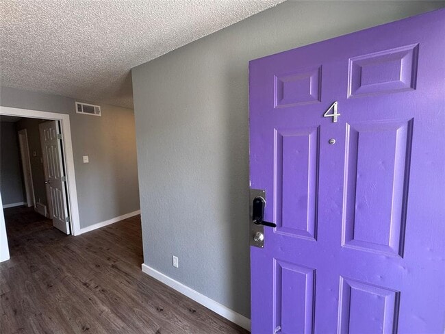 Photo - 109 E Dean Ave Apartment Unit 4