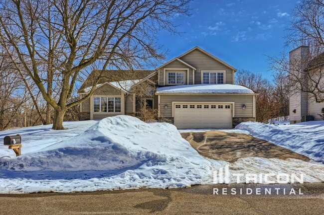 Photo - 18705 37th Ave N