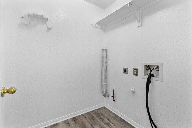 Photo - 25315 Twister Tr