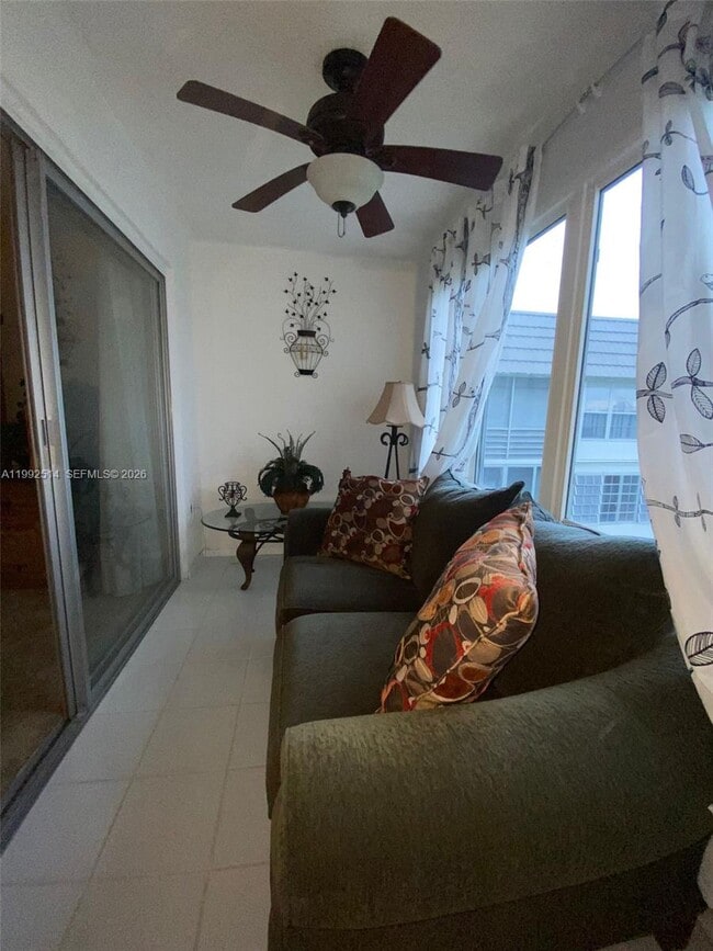 Photo - 8135 Sunrise Lakes Blvd Unit 308