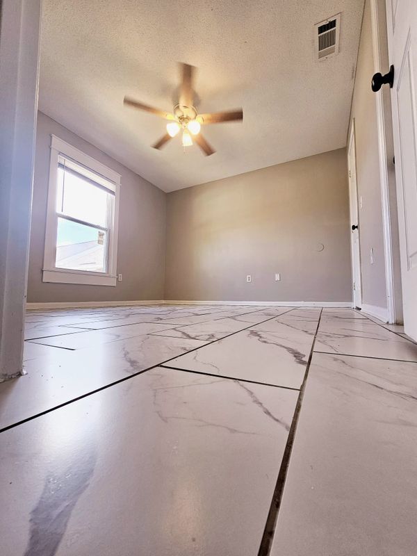 Photo - 230 Lanier Dr